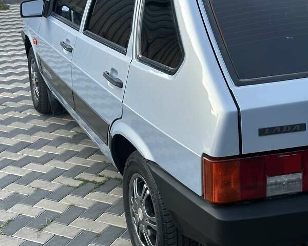 Серый ВАЗ 2109, объемом двигателя 1.45 л и пробегом 250 тыс. км за 2500 $, фото 18 на Automoto.ua