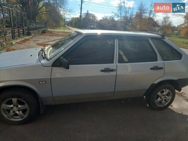 Серый ВАЗ 2109, объемом двигателя 1.5 л и пробегом 150 тыс. км за 2300 $, фото 2 на Automoto.ua