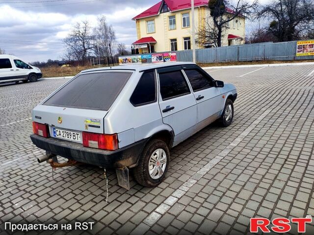 Сірий ВАЗ 2109, об'ємом двигуна 1.5 л та пробігом 250 тис. км за 1600 $, фото 2 на Automoto.ua