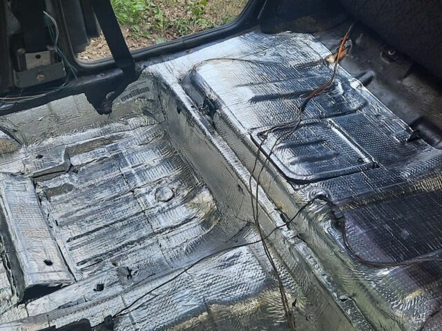 Сірий ВАЗ 2109, об'ємом двигуна 1.5 л та пробігом 230 тис. км за 1200 $, фото 13 на Automoto.ua