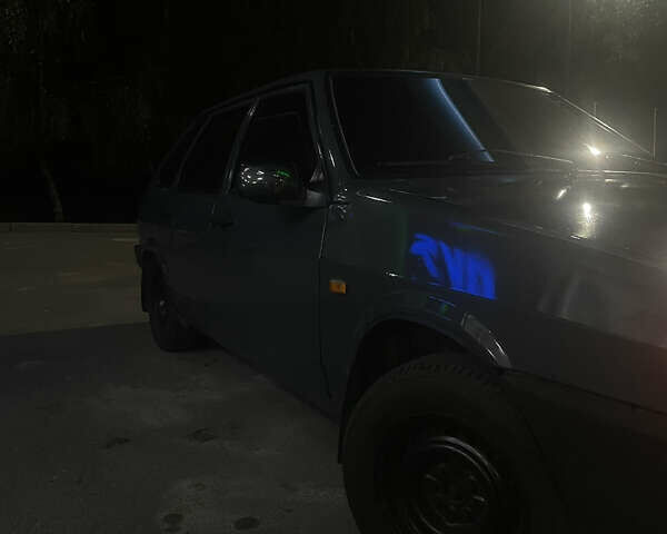 Сірий ВАЗ 2109, об'ємом двигуна 1.6 л та пробігом 222 тис. км за 1000 $, фото 1 на Automoto.ua