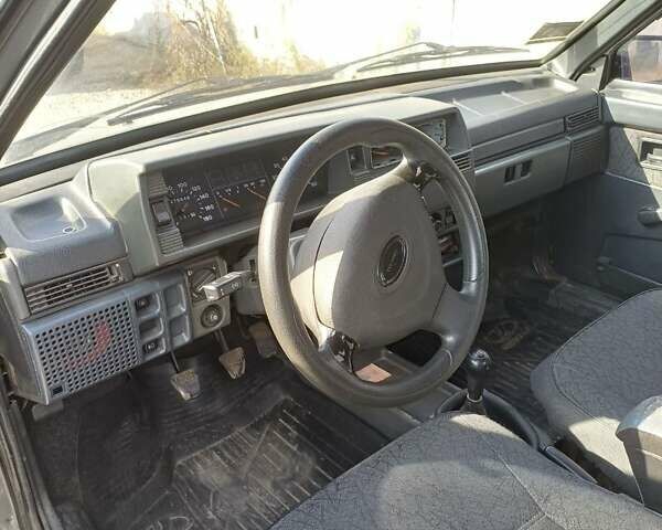 Серый ВАЗ 2109, объемом двигателя 1.5 л и пробегом 276 тыс. км за 600 $, фото 9 на Automoto.ua