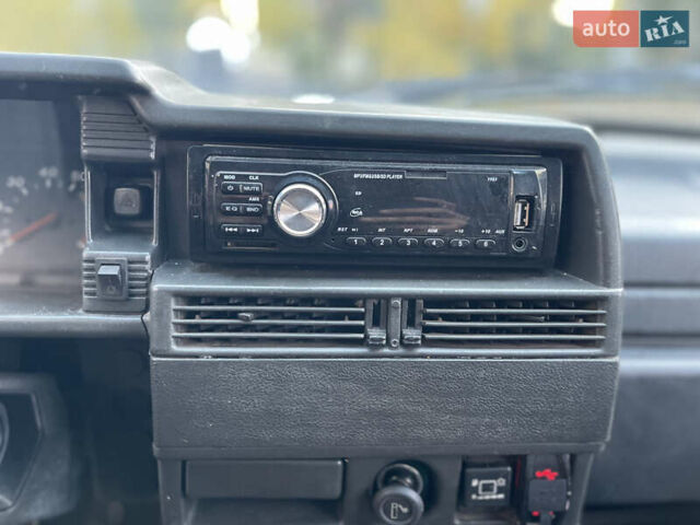 Сірий ВАЗ 2109, об'ємом двигуна 1.5 л та пробігом 150 тис. км за 799 $, фото 10 на Automoto.ua