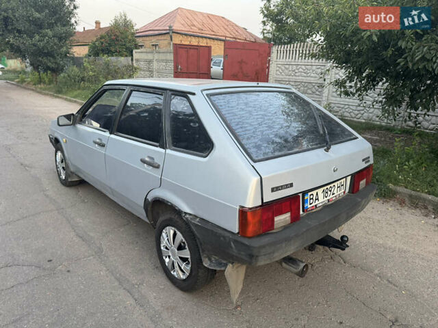 Серый ВАЗ 2109, объемом двигателя 1.6 л и пробегом 300 тыс. км за 1350 $, фото 4 на Automoto.ua