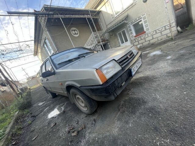Серый ВАЗ 2109, объемом двигателя 1.5 л и пробегом 245 тыс. км за 1000 $, фото 3 на Automoto.ua