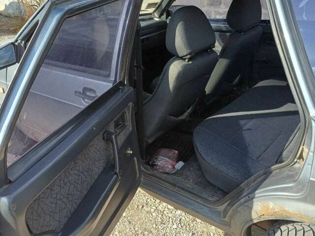 Серый ВАЗ 2109, объемом двигателя 1.5 л и пробегом 276 тыс. км за 600 $, фото 7 на Automoto.ua
