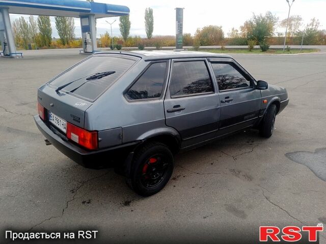 Серый ВАЗ 2109, объемом двигателя 1.5 л и пробегом 200 тыс. км за 1250 $, фото 4 на Automoto.ua