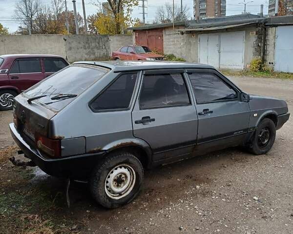 Серый ВАЗ 2109, объемом двигателя 1.5 л и пробегом 276 тыс. км за 600 $, фото 4 на Automoto.ua