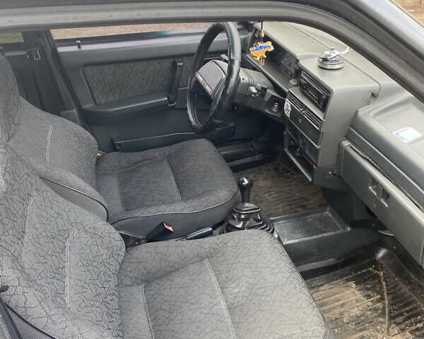 Сірий ВАЗ 2109, об'ємом двигуна 1.5 л та пробігом 110 тис. км за 1600 $, фото 6 на Automoto.ua