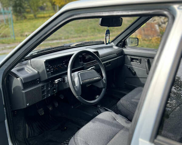 Сірий ВАЗ 2109, об'ємом двигуна 1.5 л та пробігом 34 тис. км за 2750 $, фото 11 на Automoto.ua