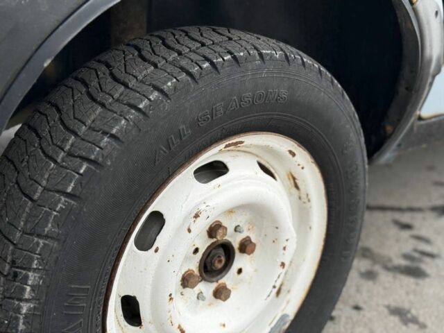 Серый ВАЗ 2109, объемом двигателя 1.5 л и пробегом 210 тыс. км за 850 $, фото 3 на Automoto.ua