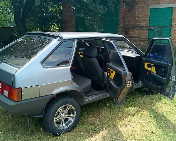 Серый ВАЗ 2109, объемом двигателя 0 л и пробегом 187 тыс. км за 1500 $, фото 5 на Automoto.ua