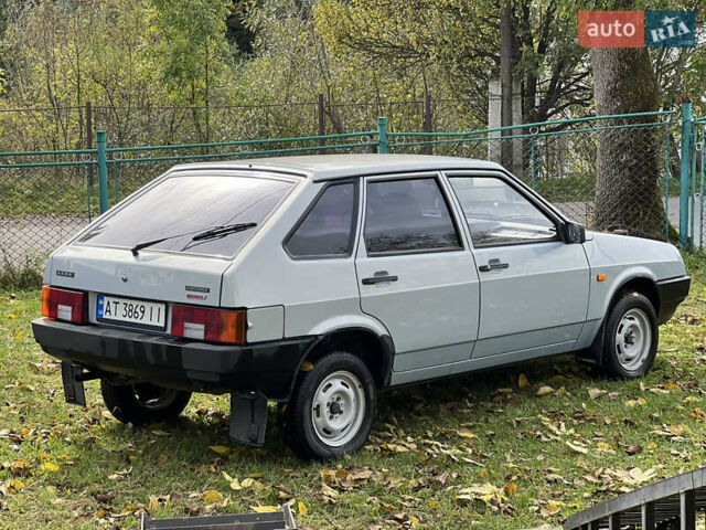 Сірий ВАЗ 2109, об'ємом двигуна 1.5 л та пробігом 34 тис. км за 2750 $, фото 6 на Automoto.ua
