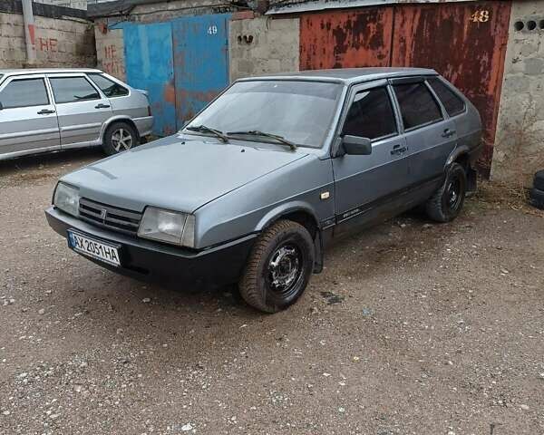 Серый ВАЗ 2109, объемом двигателя 1.5 л и пробегом 276 тыс. км за 600 $, фото 1 на Automoto.ua