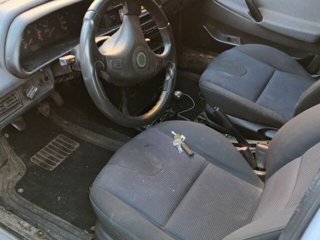 Серый ВАЗ 2109, объемом двигателя 1.5 л и пробегом 240 тыс. км за 1000 $, фото 3 на Automoto.ua