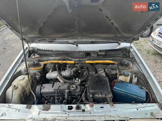 ВАЗ 2109 2005 в Кропивницком (Кировограде) на Automoto.ua Серый ВАЗ 2109, объемом двигателя 1.6 л и пробегом 300 тыс. км за 1250 $, фото 9 на Automoto.ua