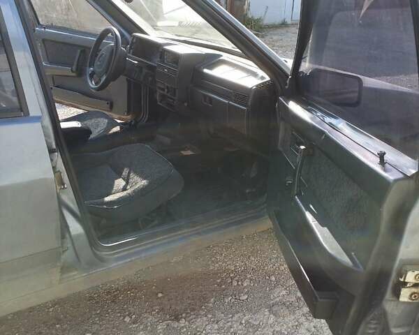 Серый ВАЗ 2109, объемом двигателя 1.5 л и пробегом 276 тыс. км за 600 $, фото 8 на Automoto.ua