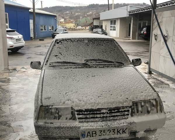 Серый ВАЗ 2109, объемом двигателя 1.5 л и пробегом 164 тыс. км за 950 $, фото 1 на Automoto.ua