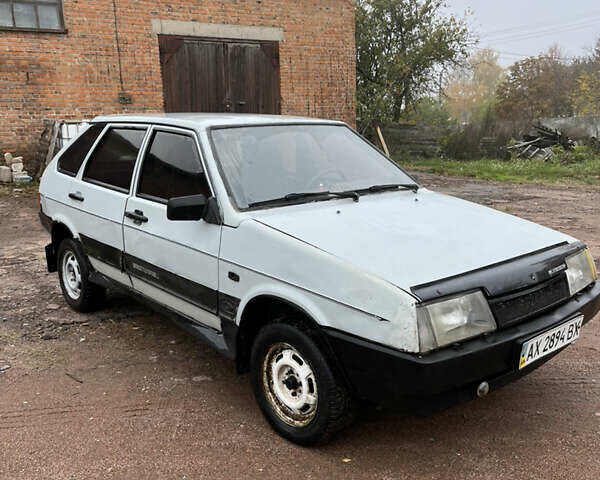 Серый ВАЗ 2109, объемом двигателя 0 л и пробегом 182 тыс. км за 1100 $, фото 2 на Automoto.ua