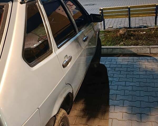 Серый ВАЗ 2109, объемом двигателя 1.5 л и пробегом 196 тыс. км за 1300 $, фото 2 на Automoto.ua