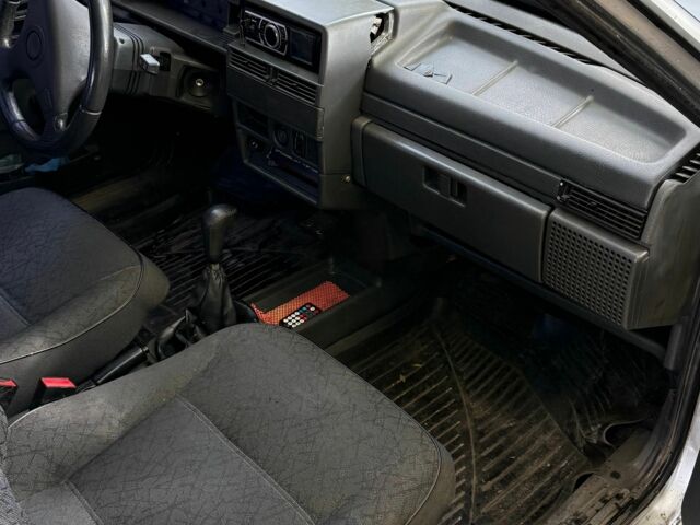 Серый ВАЗ 2109, объемом двигателя 1.5 л и пробегом 2 тыс. км за 1550 $, фото 5 на Automoto.ua