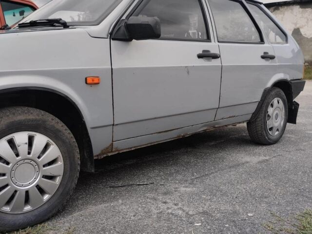 Серый ВАЗ 2109, объемом двигателя 1.5 л и пробегом 130 тыс. км за 1300 $, фото 4 на Automoto.ua