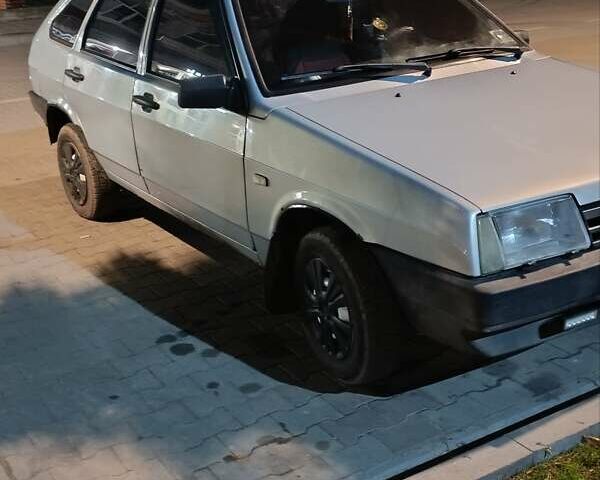 Серый ВАЗ 2109, объемом двигателя 1.5 л и пробегом 196 тыс. км за 1300 $, фото 4 на Automoto.ua