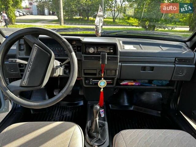 Серый ВАЗ 2109, объемом двигателя 1.5 л и пробегом 90 тыс. км за 2955 $, фото 9 на Automoto.ua