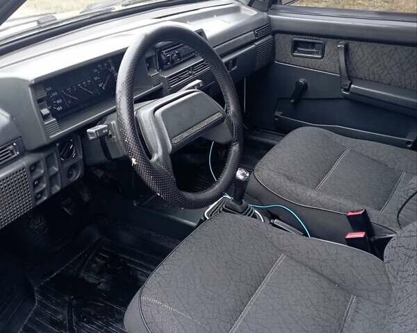 Серый ВАЗ 2109, объемом двигателя 1.5 л и пробегом 300 тыс. км за 1300 $, фото 4 на Automoto.ua