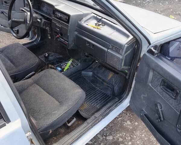 Серый ВАЗ 2109, объемом двигателя 1.5 л и пробегом 187 тыс. км за 1200 $, фото 4 на Automoto.ua