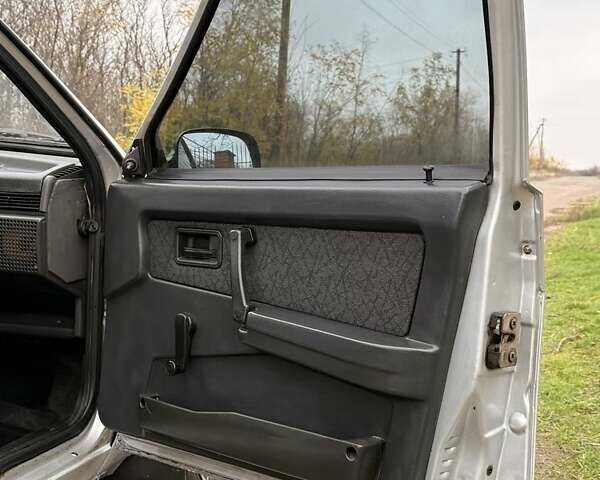 Серый ВАЗ 2109, объемом двигателя 1.5 л и пробегом 165 тыс. км за 1300 $, фото 8 на Automoto.ua