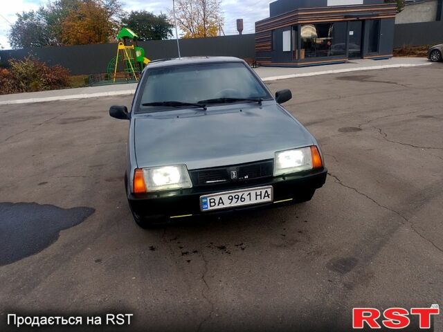 Серый ВАЗ 2109, объемом двигателя 1.5 л и пробегом 200 тыс. км за 1250 $, фото 2 на Automoto.ua
