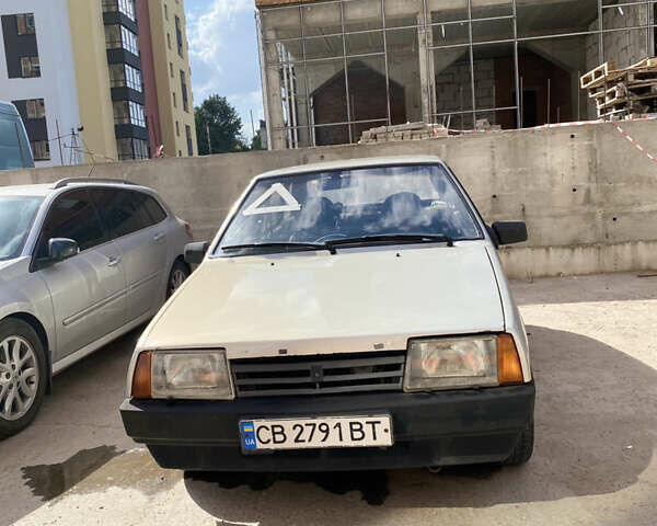 Серый ВАЗ 2109, объемом двигателя 1.5 л и пробегом 300 тыс. км за 500 $, фото 2 на Automoto.ua