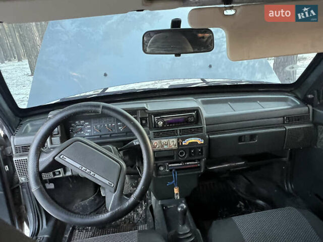 Серый ВАЗ 2109, объемом двигателя 1.5 л и пробегом 165 тыс. км за 1800 $, фото 6 на Automoto.ua