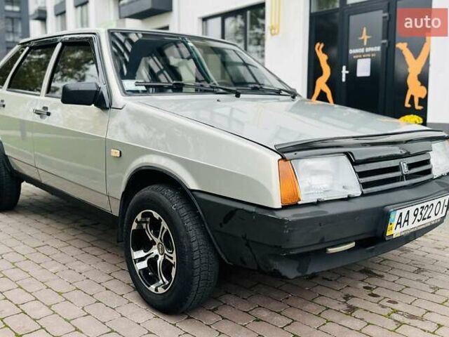 ВАЗ 2109 2006 в Буче на Automoto.ua Серый ВАЗ 2109, объемом двигателя 1.5 л и пробегом 63 тыс. км за 2550 $, фото 1 на Automoto.ua