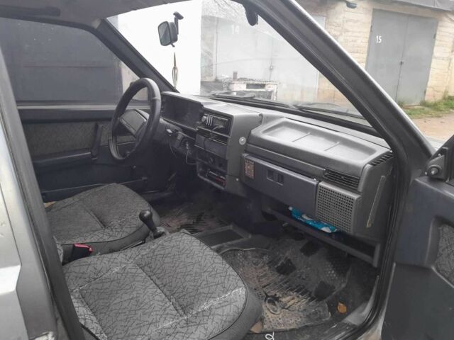 Сірий ВАЗ 2109, об'ємом двигуна 1.5 л та пробігом 170 тис. км за 600 $, фото 6 на Automoto.ua