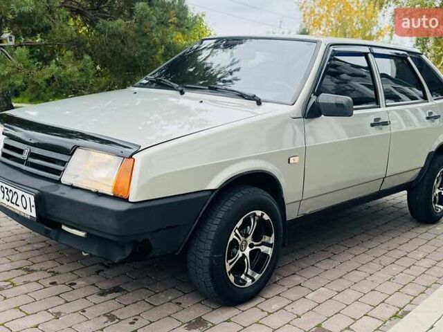 ВАЗ 2109 2006 в Буче на Automoto.ua Серый ВАЗ 2109, объемом двигателя 1.5 л и пробегом 63 тыс. км за 2550 $, фото 2 на Automoto.ua