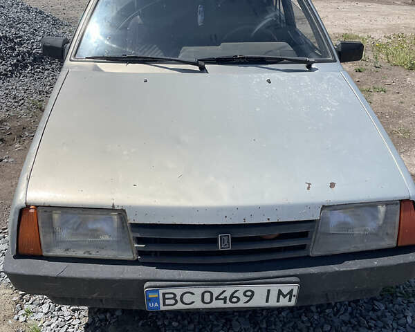 Серый ВАЗ 2109, объемом двигателя 1.5 л и пробегом 547 тыс. км за 700 $, фото 2 на Automoto.ua