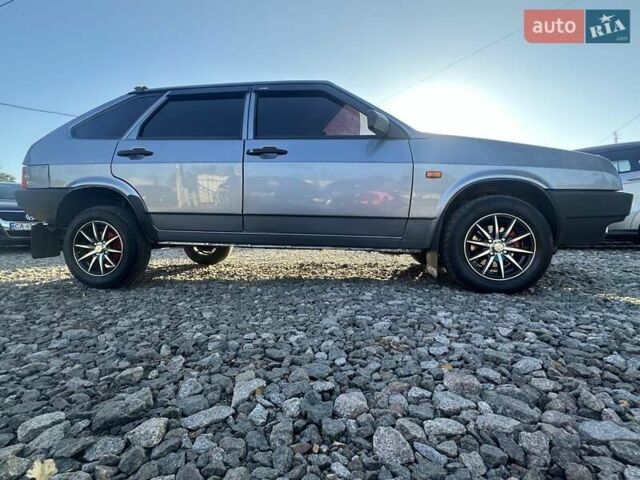 ВАЗ 2109 2006 в Смеле на Automoto.ua Серый ВАЗ 2109, объемом двигателя 1.5 л и пробегом 100 тыс. км за 3000 $, фото 19 на Automoto.ua