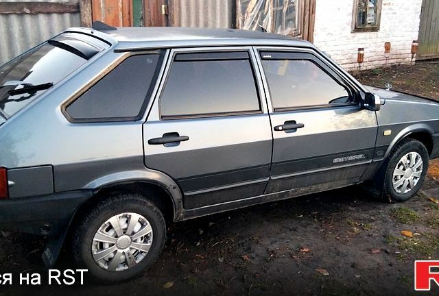 Серый ВАЗ 2109, объемом двигателя 1.5 л и пробегом 350 тыс. км за 1900 $, фото 2 на Automoto.ua