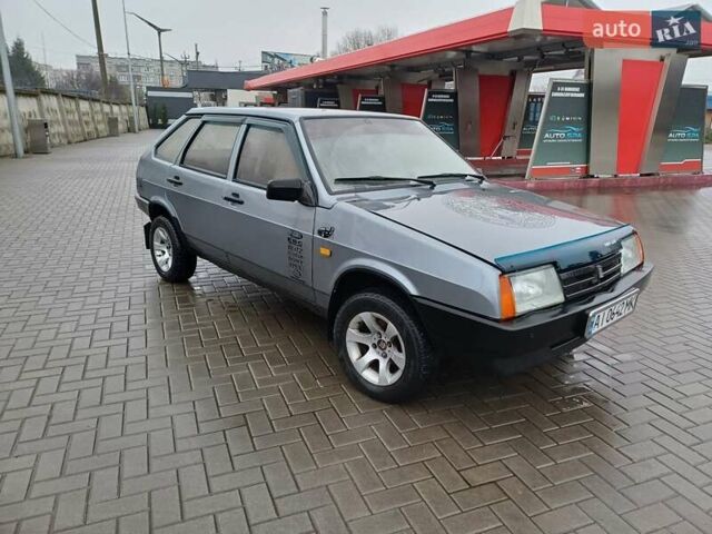 Сірий ВАЗ 2109, об'ємом двигуна 1.5 л та пробігом 290 тис. км за 1300 $, фото 3 на Automoto.ua