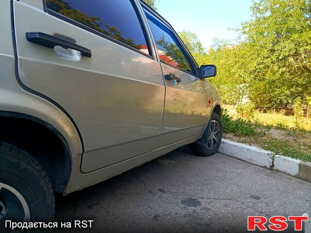 Серый ВАЗ 2109, объемом двигателя 1.5 л и пробегом 0 тыс. км за 2500 $, фото 2 на Automoto.ua