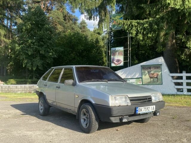 Серый ВАЗ 2109, объемом двигателя 1.5 л и пробегом 48 тыс. км за 1100 $, фото 2 на Automoto.ua