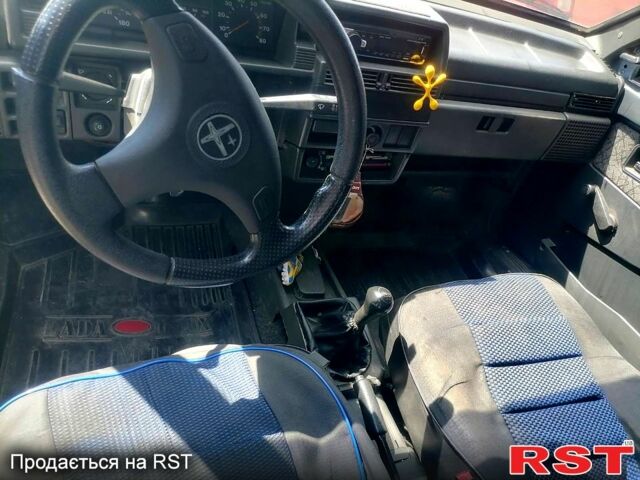 Сірий ВАЗ 2109, об'ємом двигуна 1.5 л та пробігом 50 тис. км за 1000 $, фото 5 на Automoto.ua