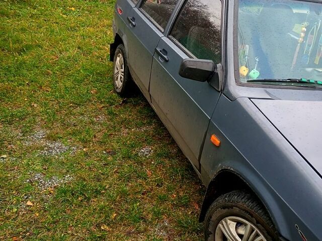 Серый ВАЗ 2109, объемом двигателя 1.5 л и пробегом 0 тыс. км за 1100 $, фото 2 на Automoto.ua