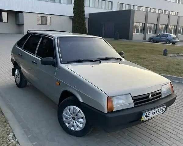 Сірий ВАЗ 2109, об'ємом двигуна 1.5 л та пробігом 340 тис. км за 842 $, фото 7 на Automoto.ua