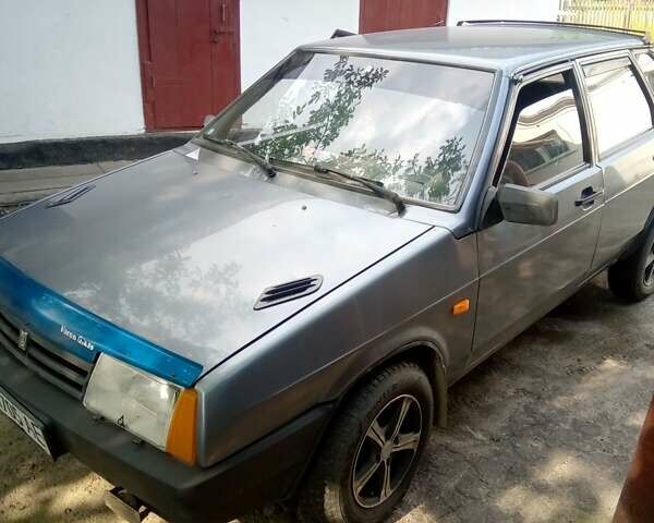 Сірий ВАЗ 2109, об'ємом двигуна 1.6 л та пробігом 190 тис. км за 2000 $, фото 6 на Automoto.ua
