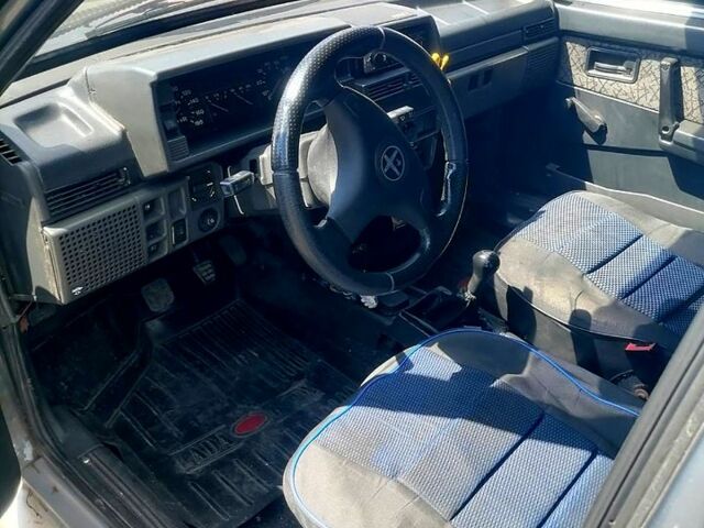 Сірий ВАЗ 2109, об'ємом двигуна 1.5 л та пробігом 50 тис. км за 1000 $, фото 6 на Automoto.ua