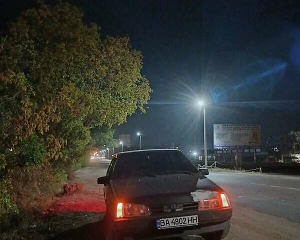 ВАЗ 2109 2006 в Первомайск на Automoto.ua Серый ВАЗ 2109, объемом двигателя 1.5 л и пробегом 87 тыс. км за 1250 $, фото 2 на Automoto.ua