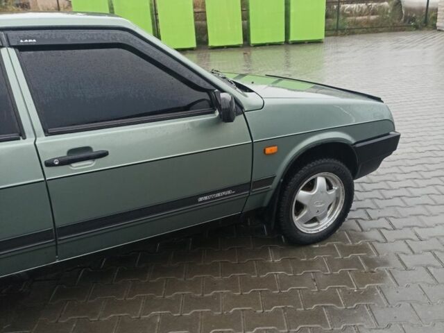 ВАЗ 2109 2006 в Теребовле на Automoto.ua Серый ВАЗ 2109, объемом двигателя 1.5 л и пробегом 256 тыс. км за 2200 $, фото 2 на Automoto.ua